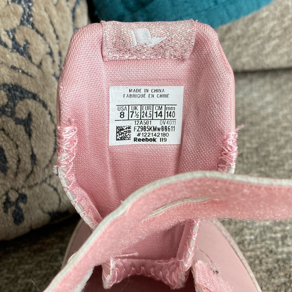 Pink Reebok Shoes - Picture 4 of 5